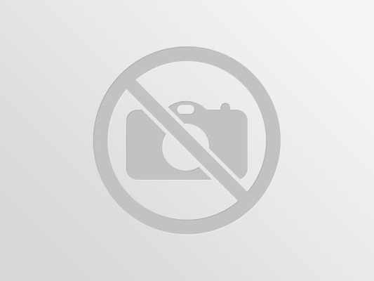 Pietro White A.Peldano L Esq int R.E62 1A